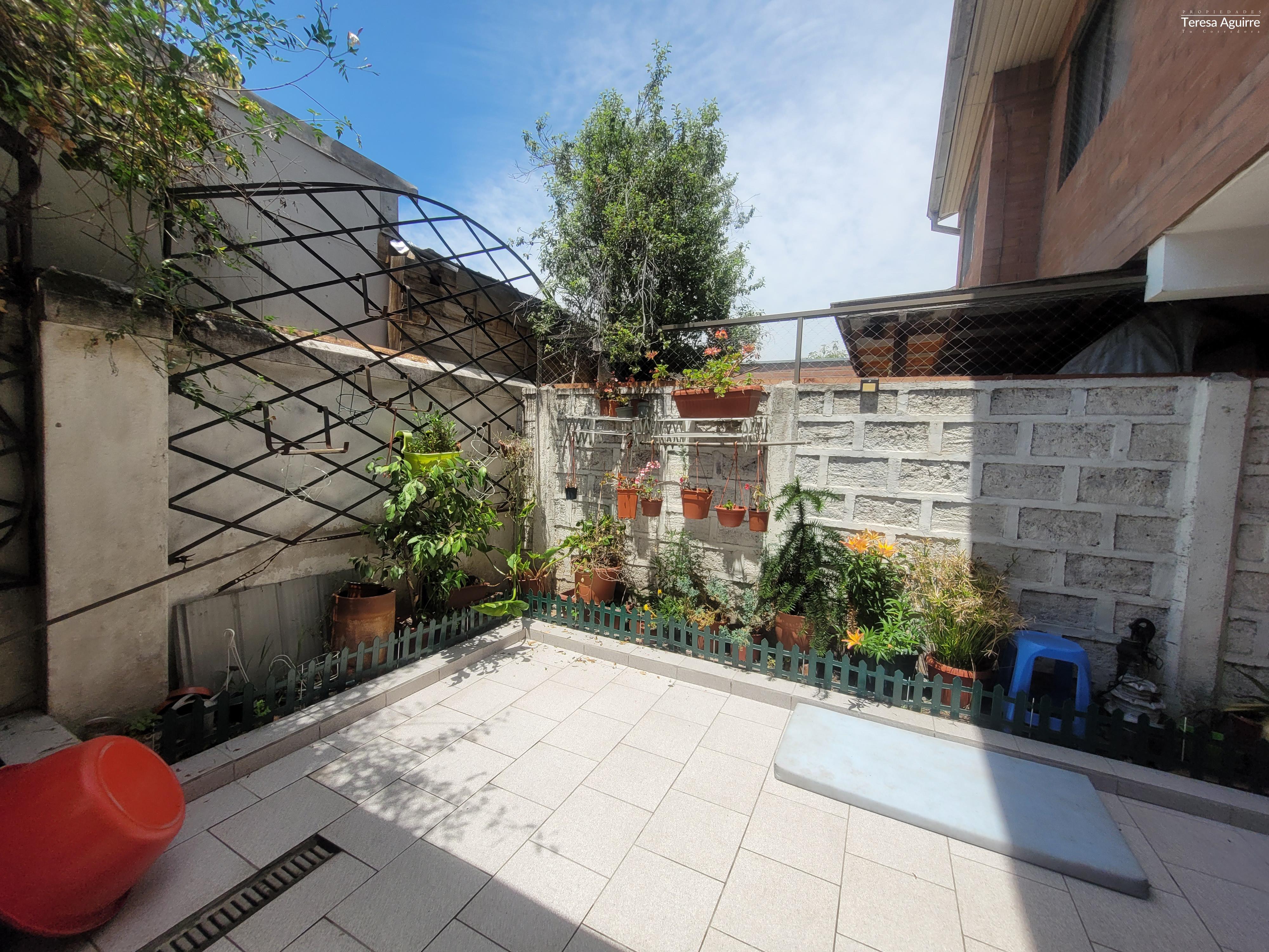 Linda en Condominio Reina Victoria